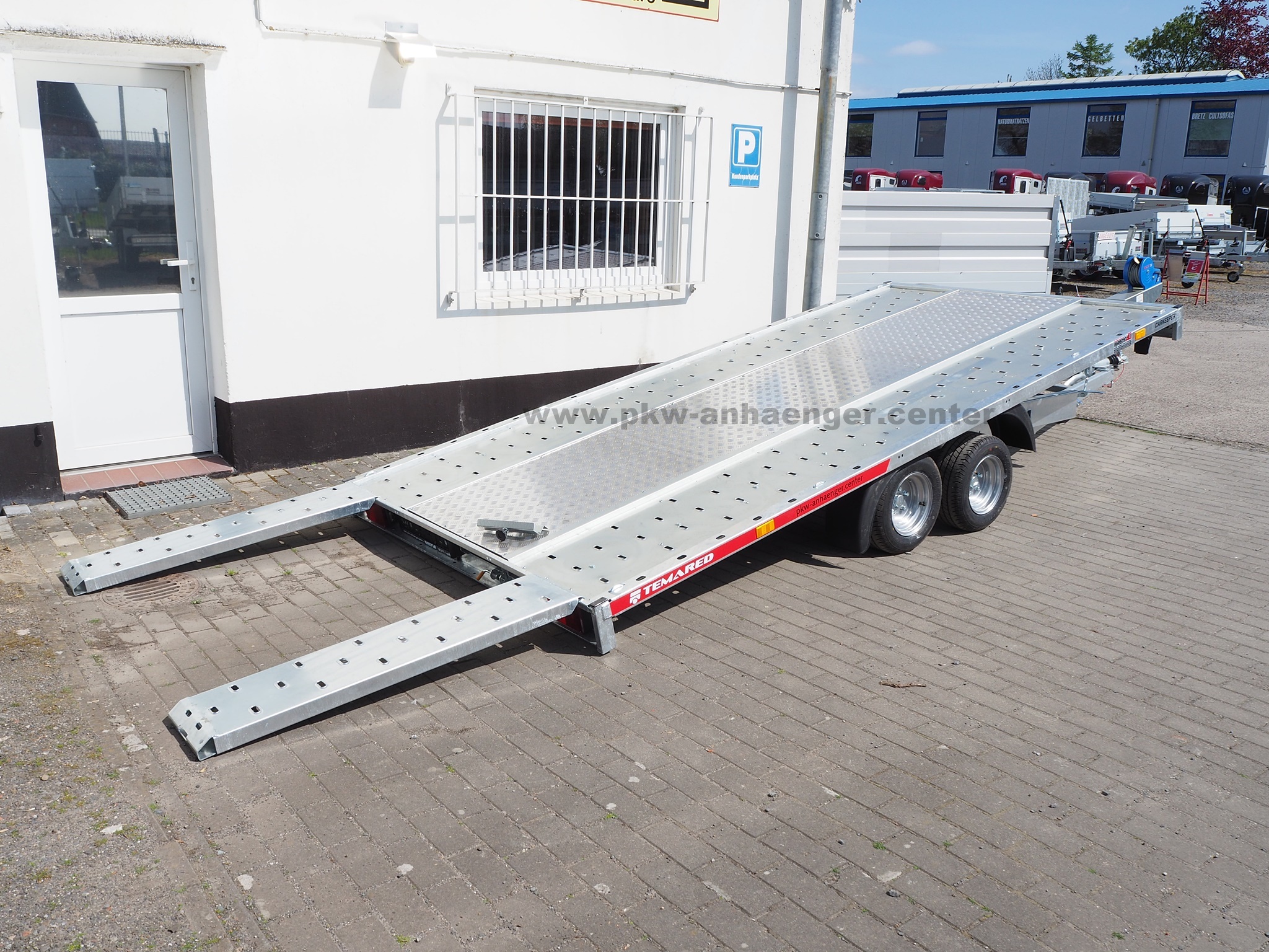 a-TE-2700-400x200-4020S-Aluboden-7 Autotrailer TEMARED CarKeeper 4020S 410x204cm mit Aluboden mittig