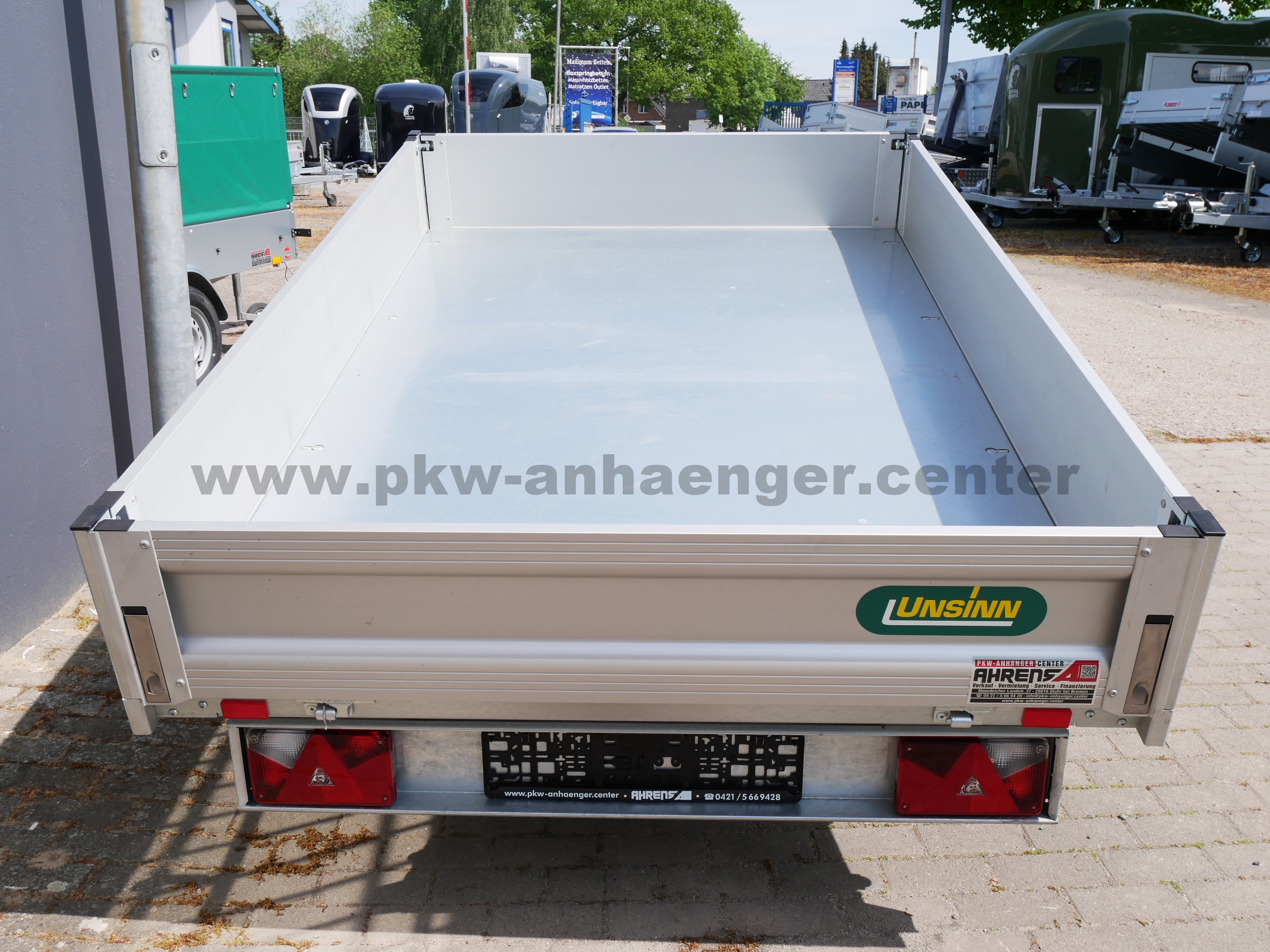 aUN-WEB-HK2315-13-10-4