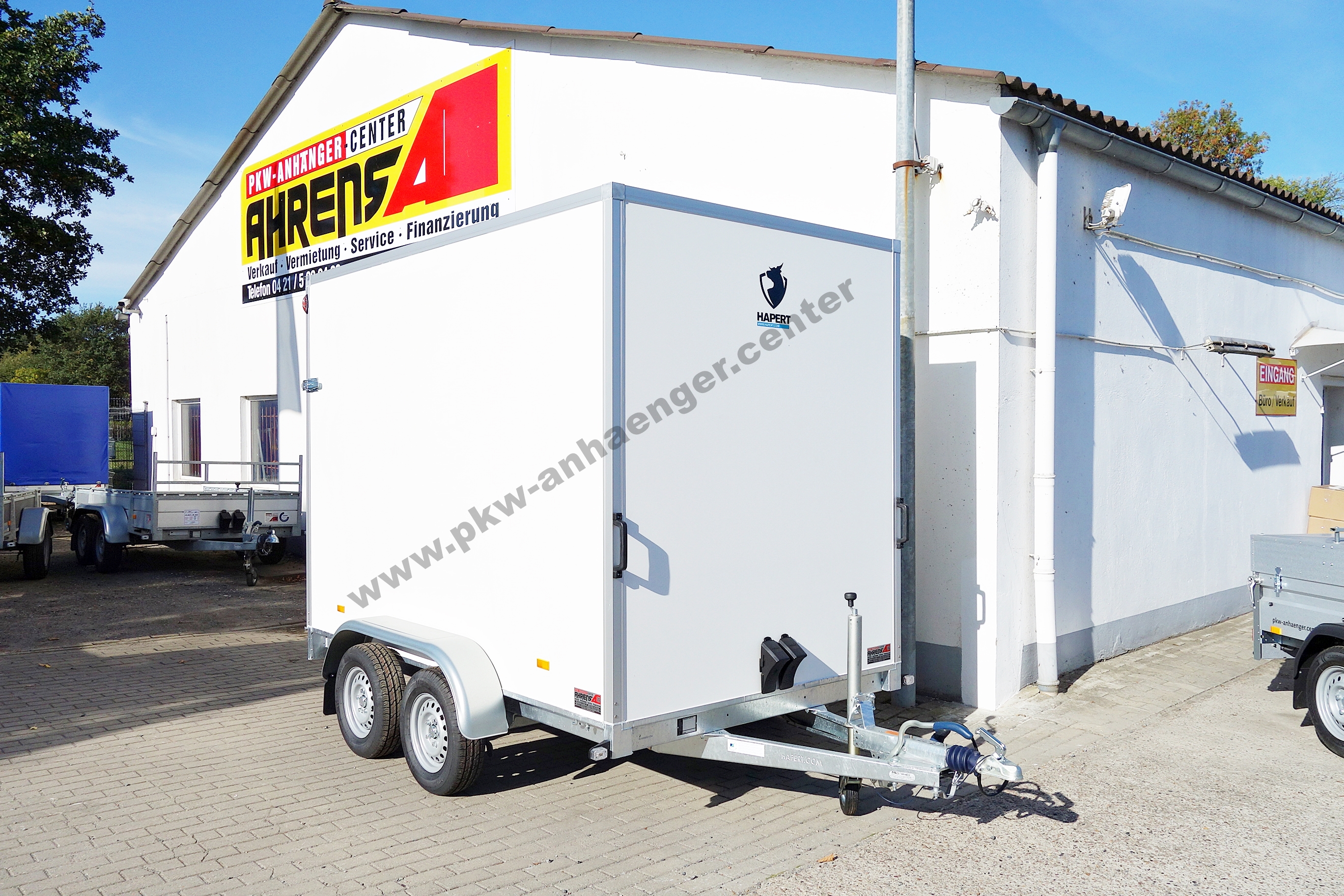 a-HA-2000-300x180x210-Auffahr-Anker-1 Hapert Kofferanhänger Sapphire L2 2700kg 350x150x180cm