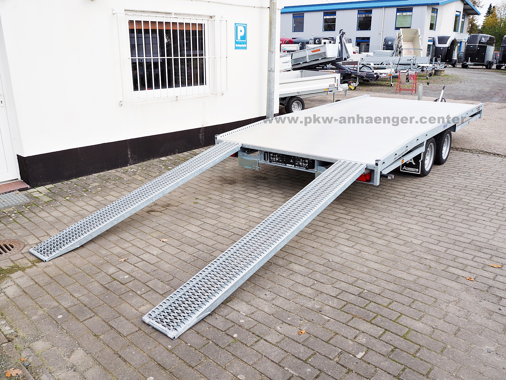 a-HU-3000-440x207-Carax-2-7 Hulco CARAX-2 3500kg 440x207 Autotrailer Multitransporter mit Aluboden