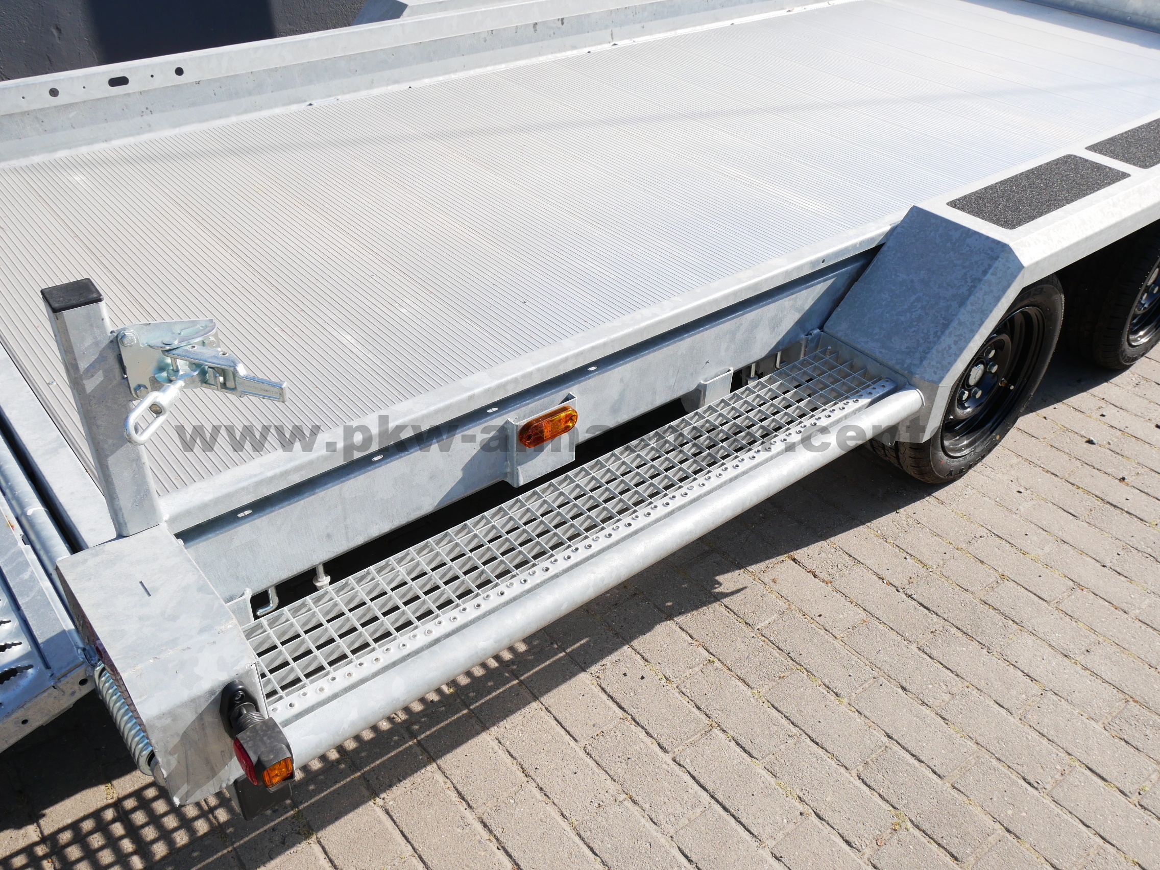 aHA-3500-455x179-Alub-Para-7