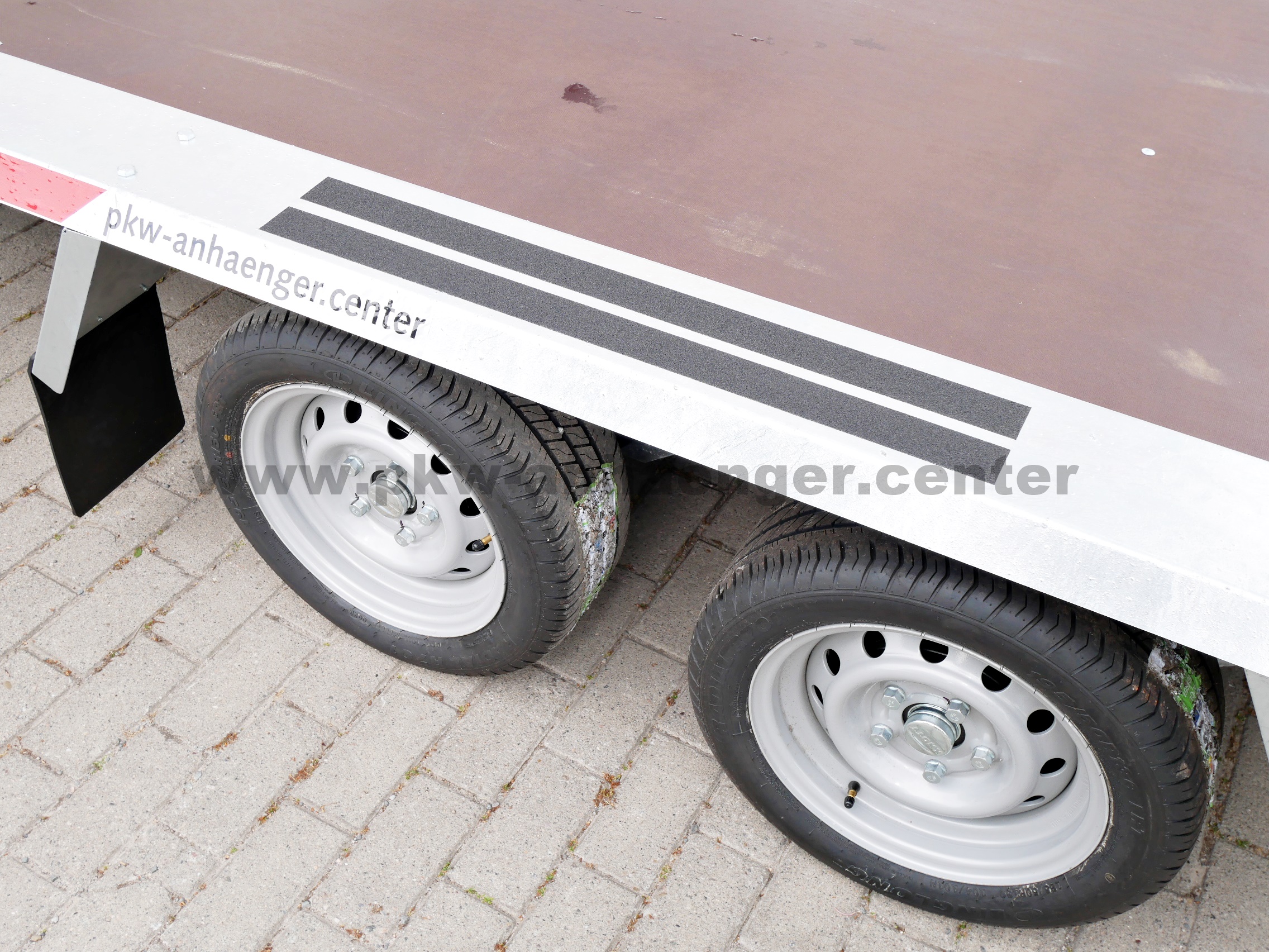 aTE-3500-400x180-Builder-9