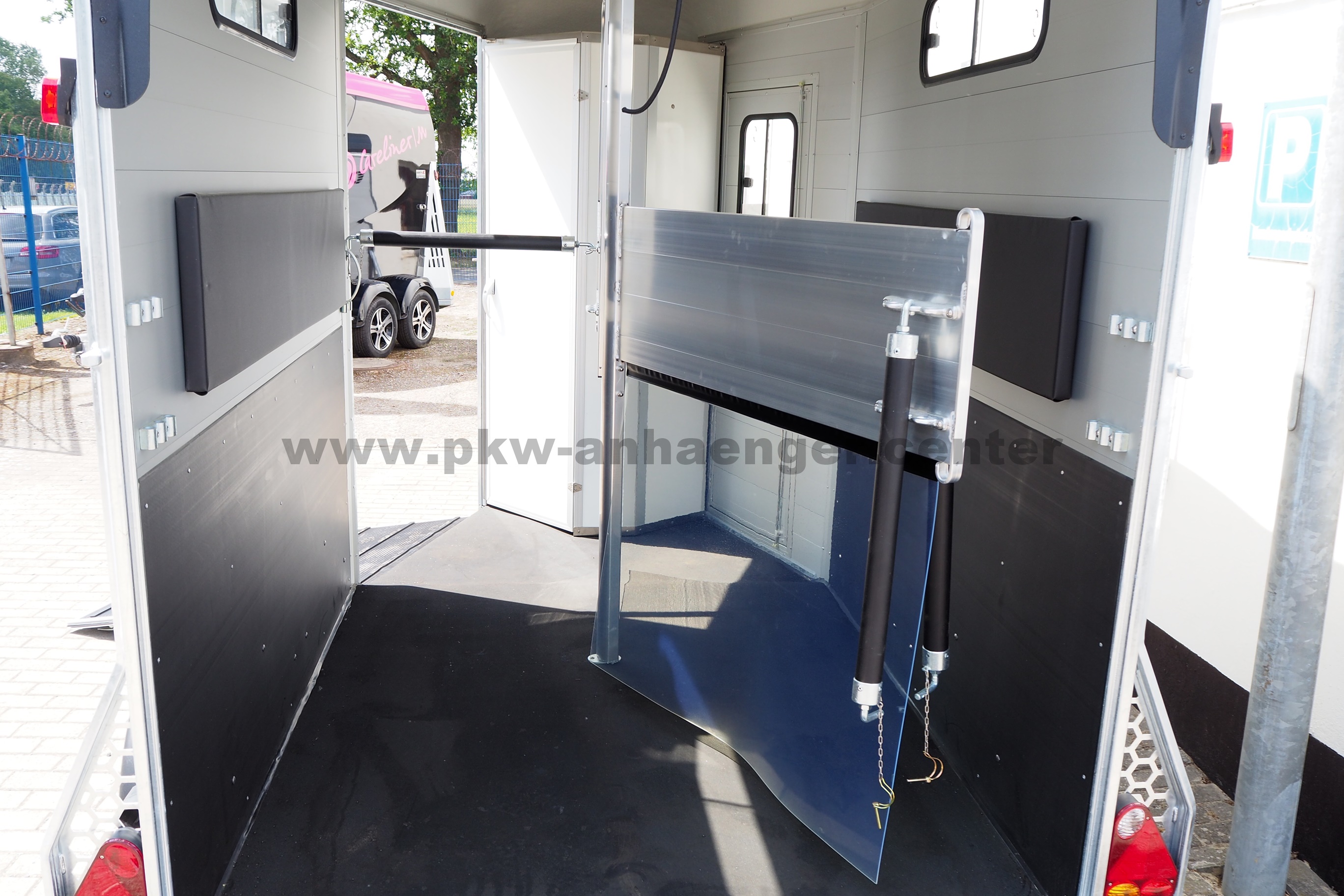 aCH-Touring-CSK-dklgrau-12