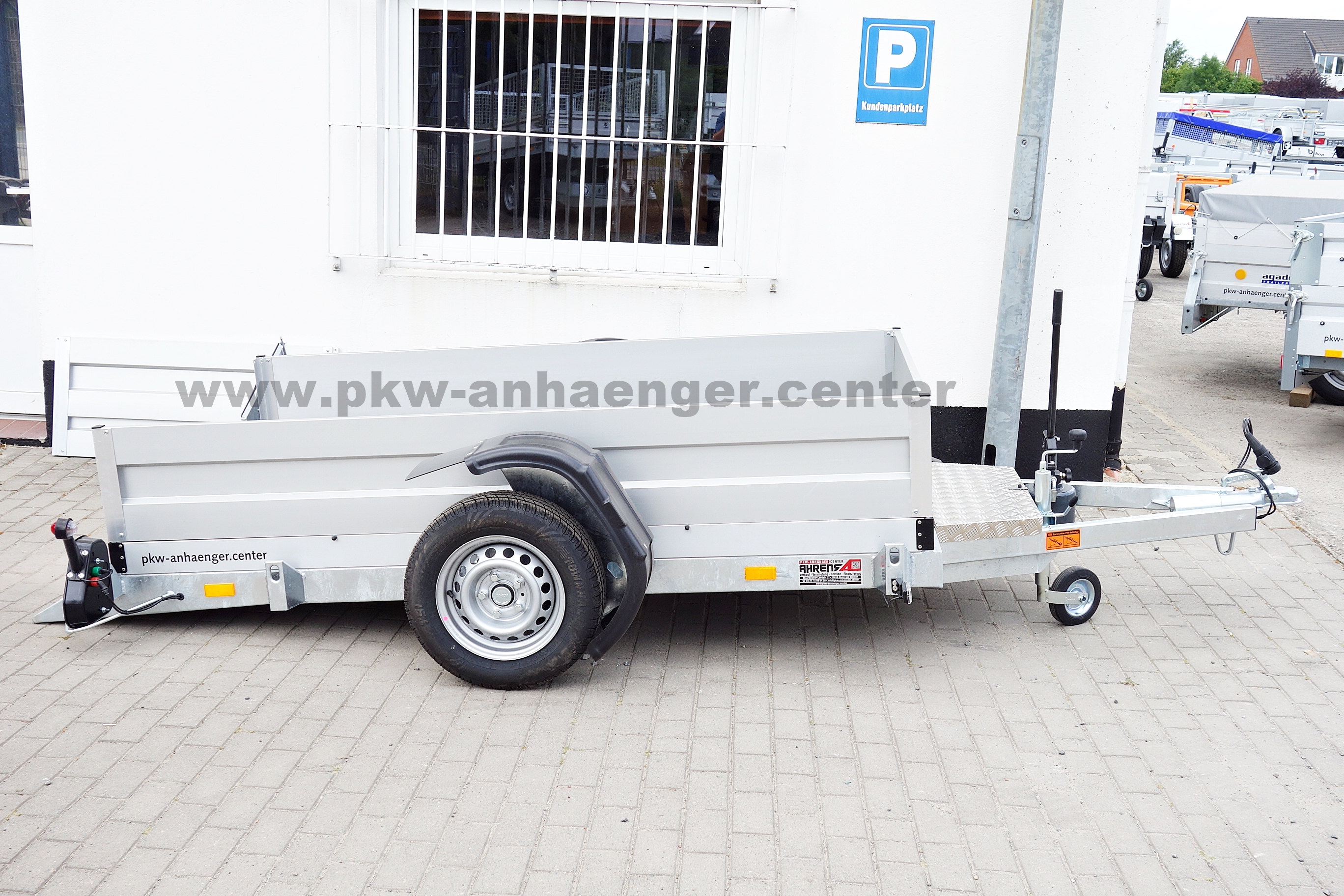 a-VE-750-250x125x45-Husky-Aufsatz-6 Vezeko Husky 1300kg 265x161x45cm Senkliftanhänger mit Aufsatz