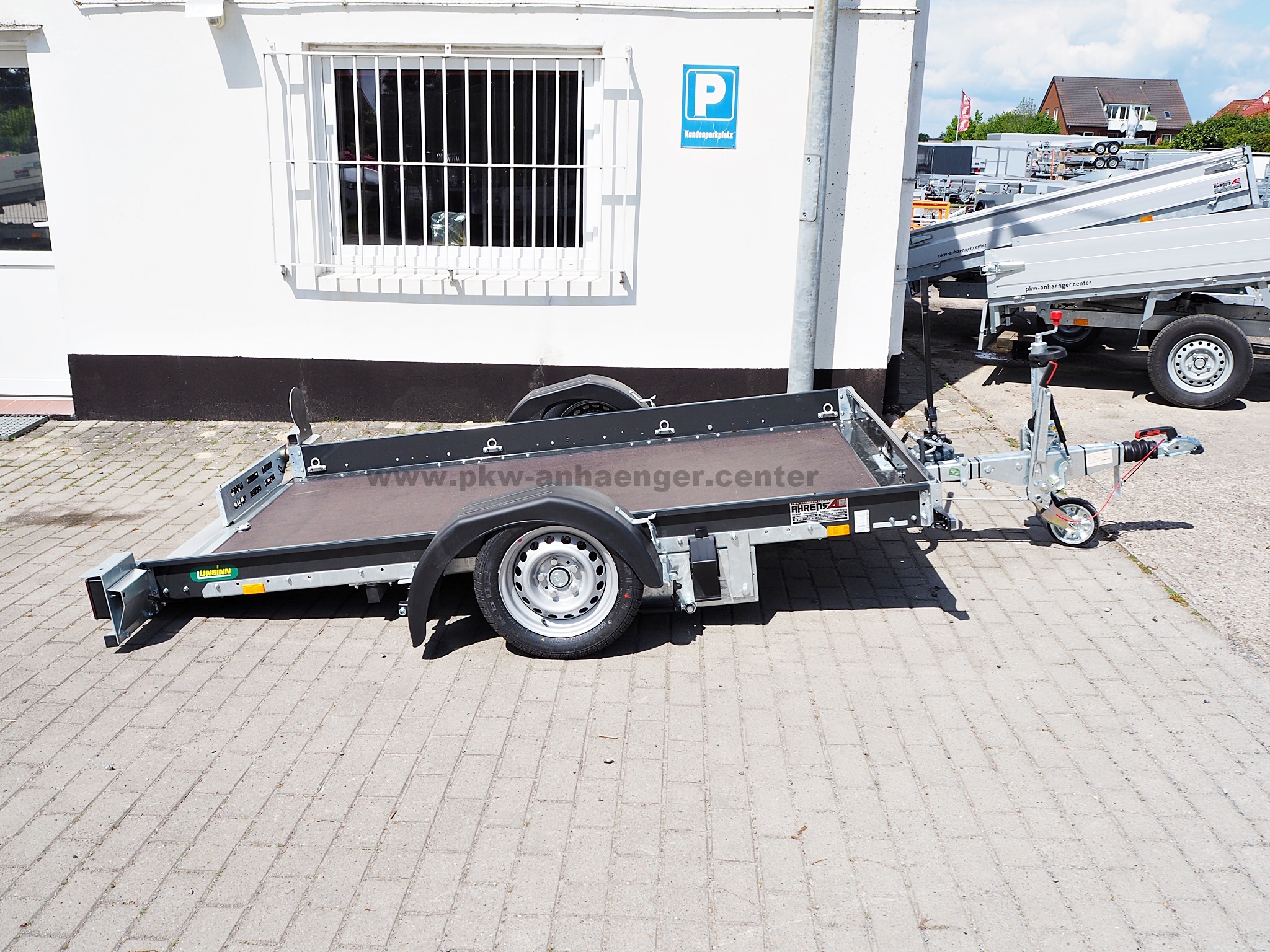 a-UN-1400-260x150-AS-2