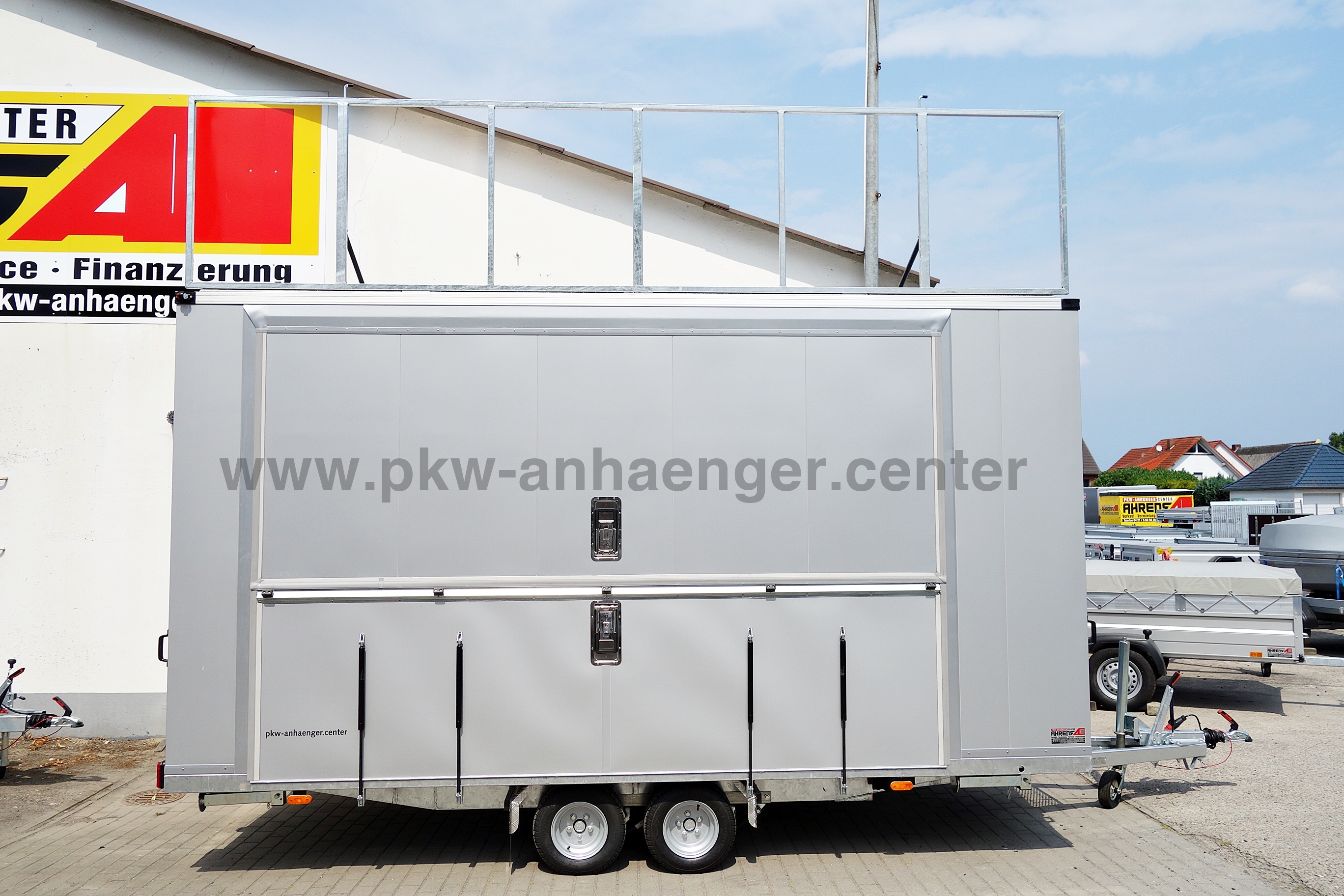 A-VE-2700-449x205x230-1x-Klappe-5-w