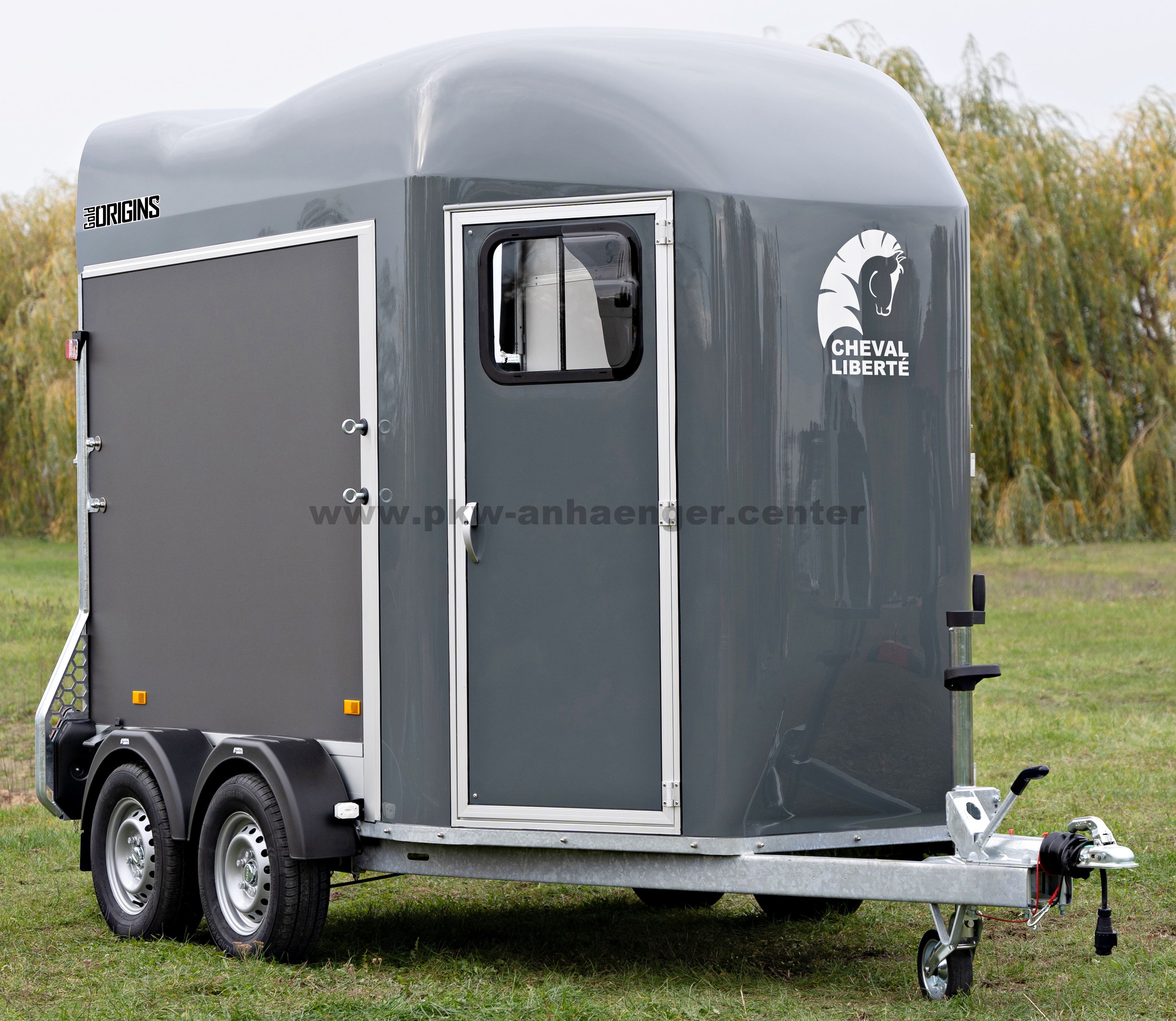 aOrigins-Holz-1 Cheval Liberte GOLD-ORIGINS-PREMIUM 2er Pferdeanhänger Holz