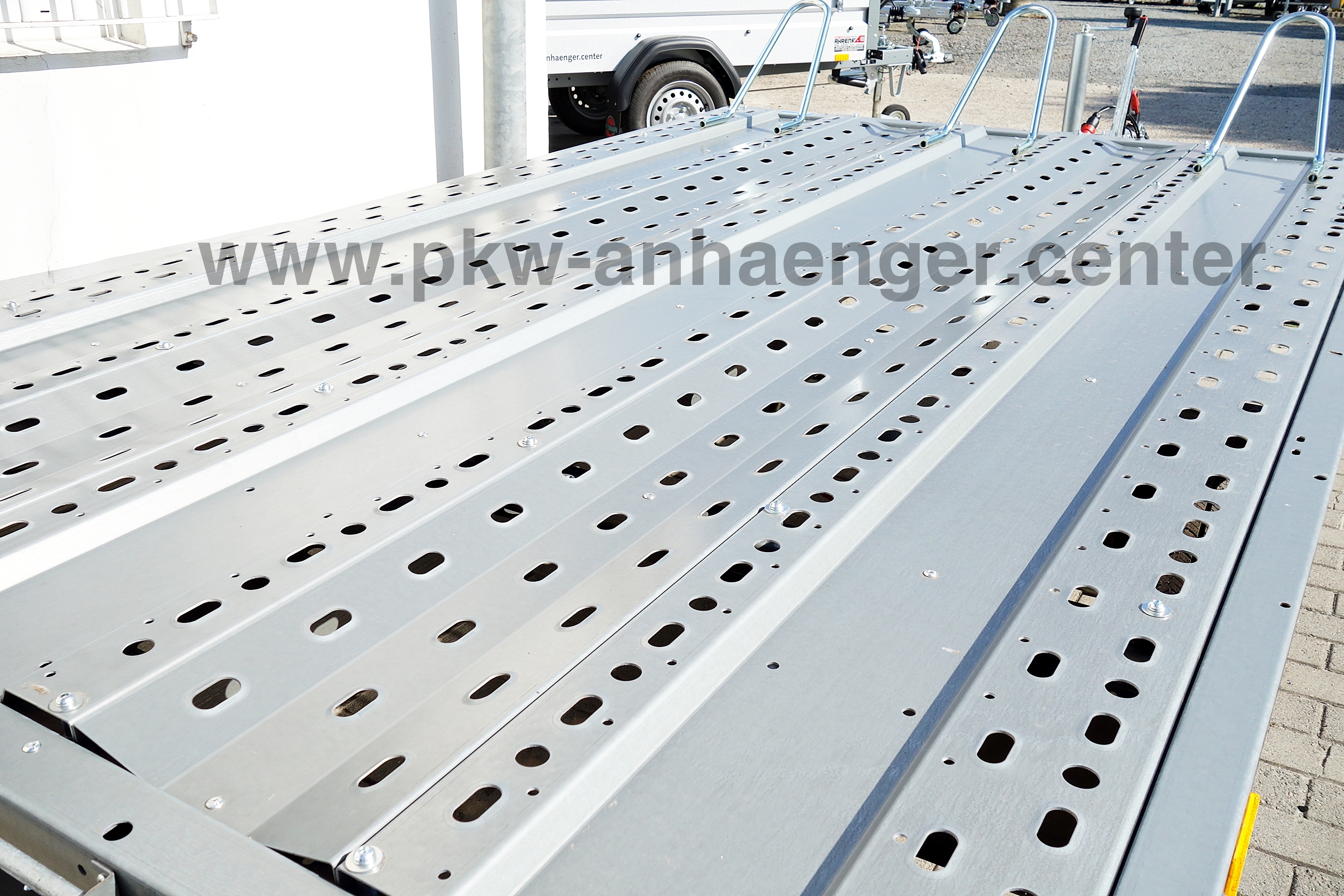 a-ST-1500-301x183-Hoch-Moto-11-w