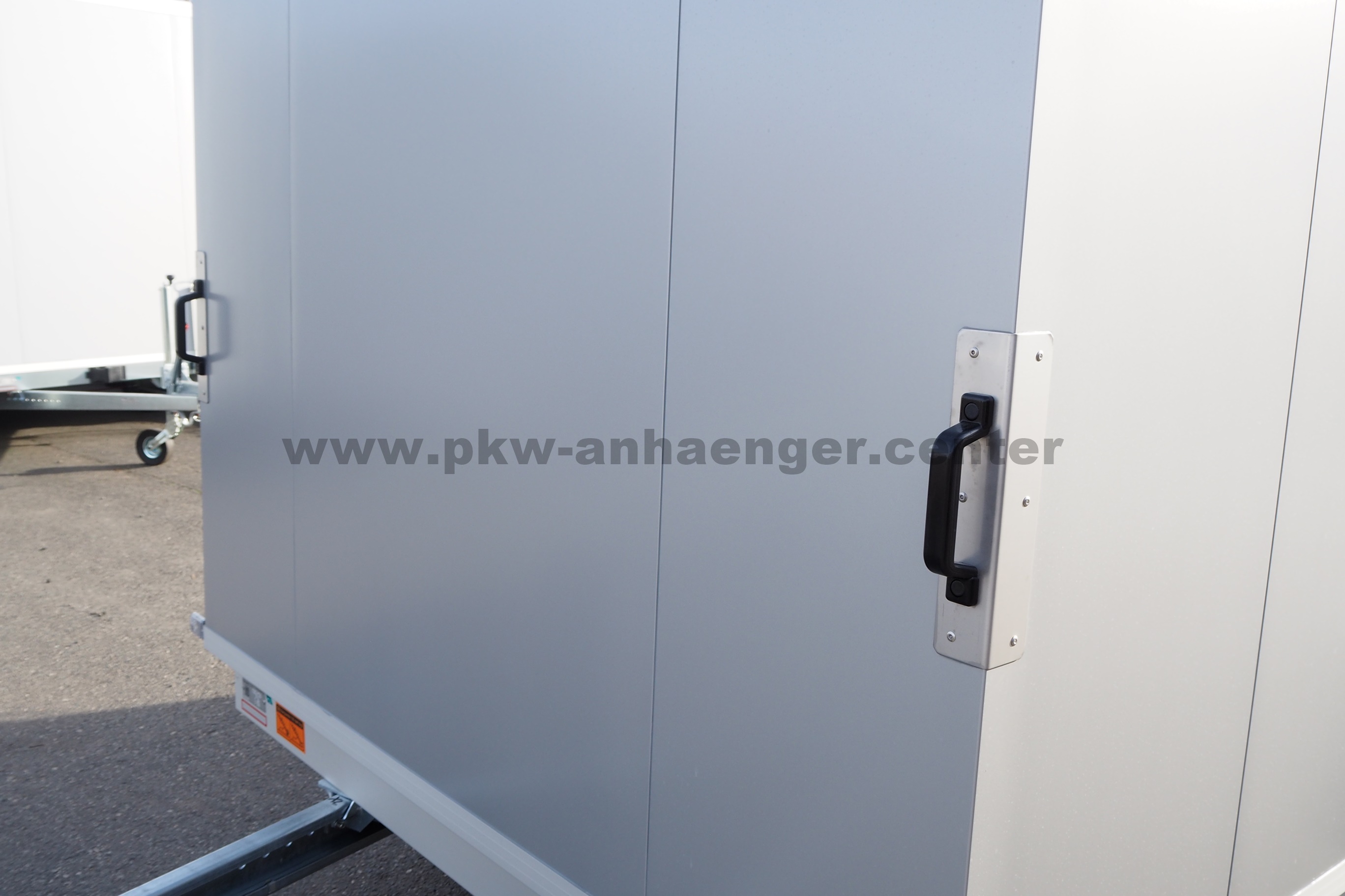 aVE-2700-405x184x205-Klappe-T-r-9