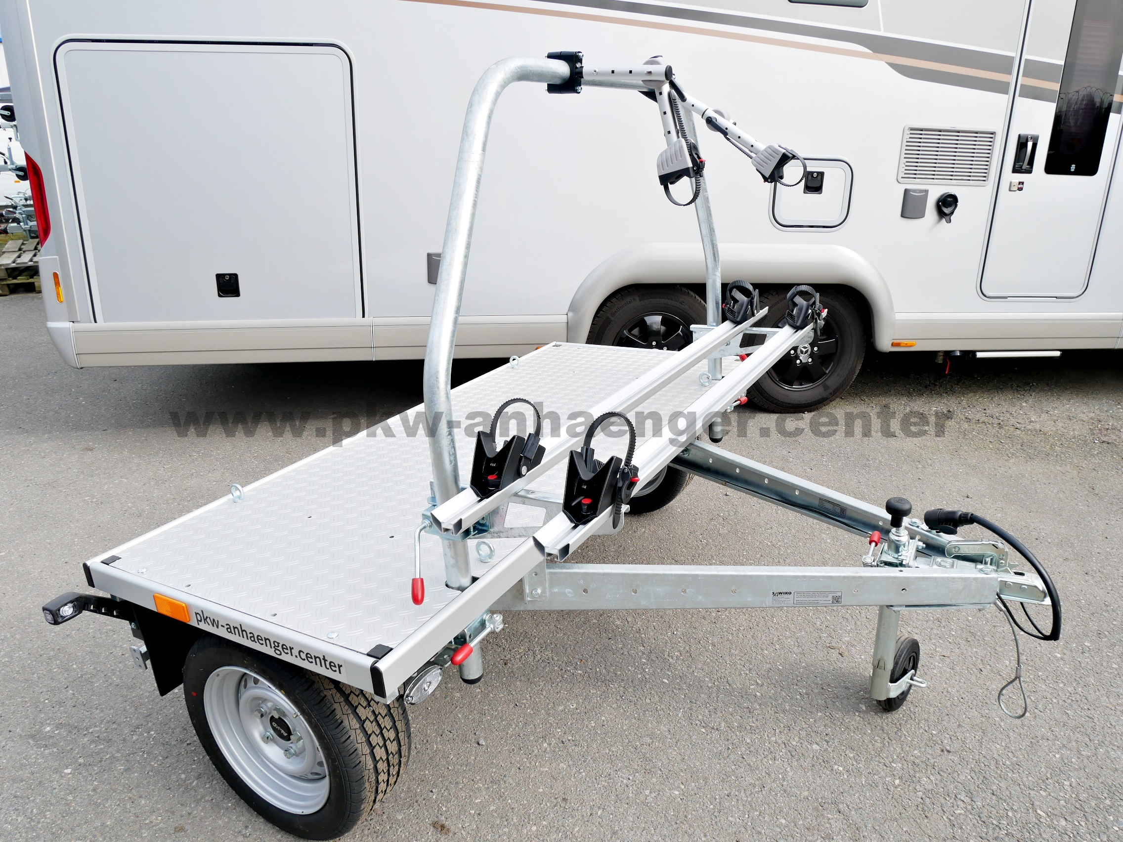 aWheely-R-stsatz-2-Fahrr-der-auf-Deichsel-1