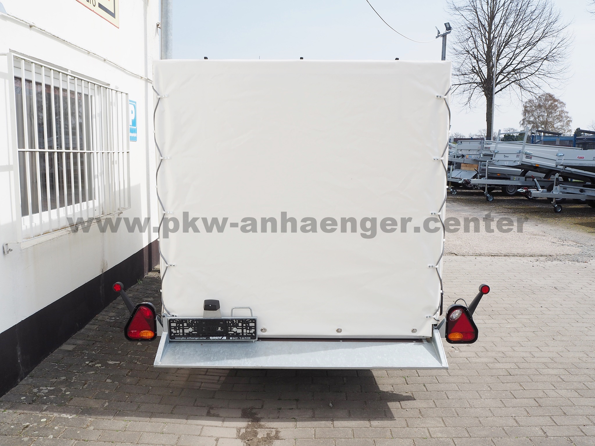 aVE-1300-265x161x160-PG-weiss-4