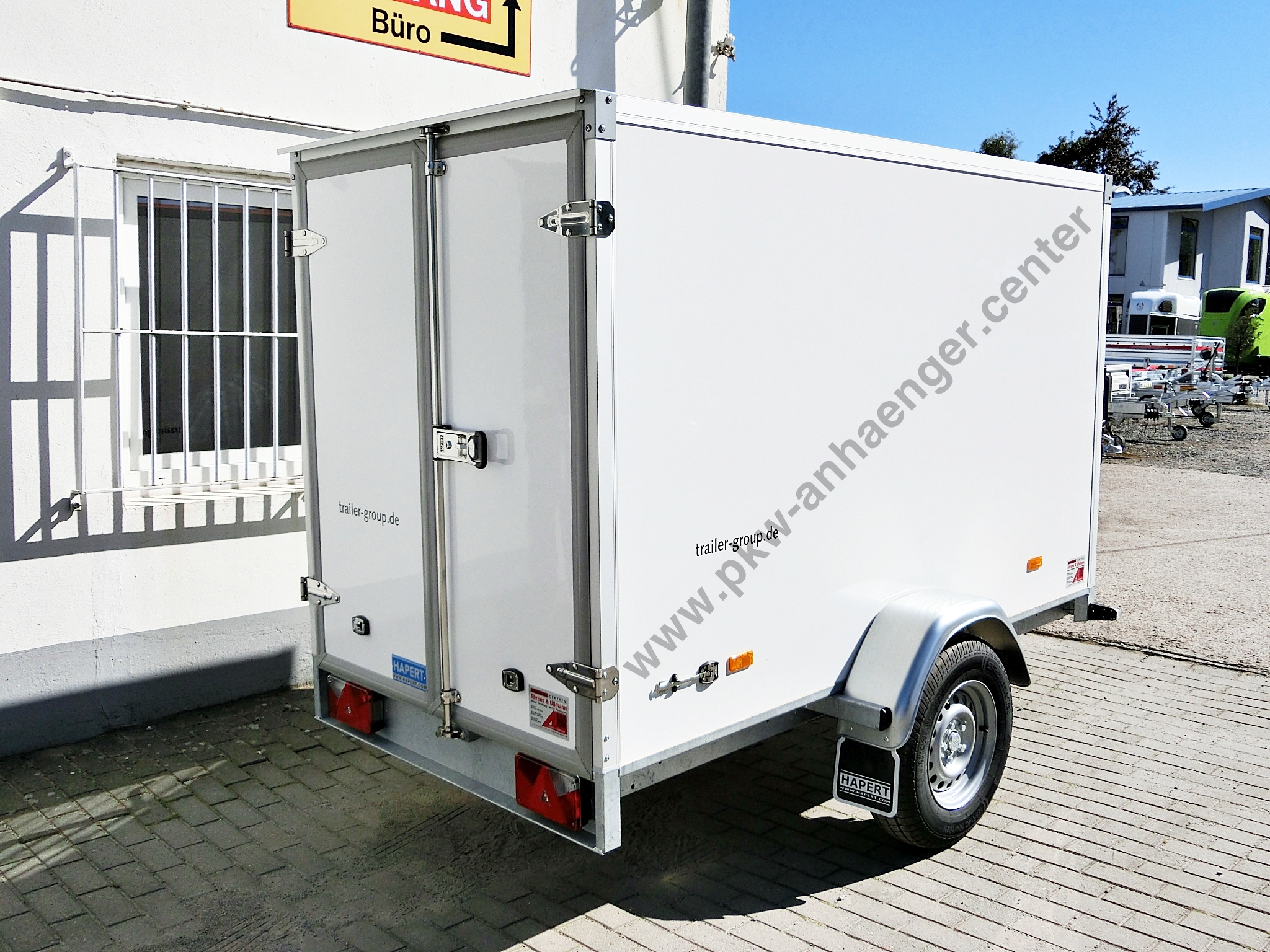 a-HA-1350-246x125x145-K-hl-4