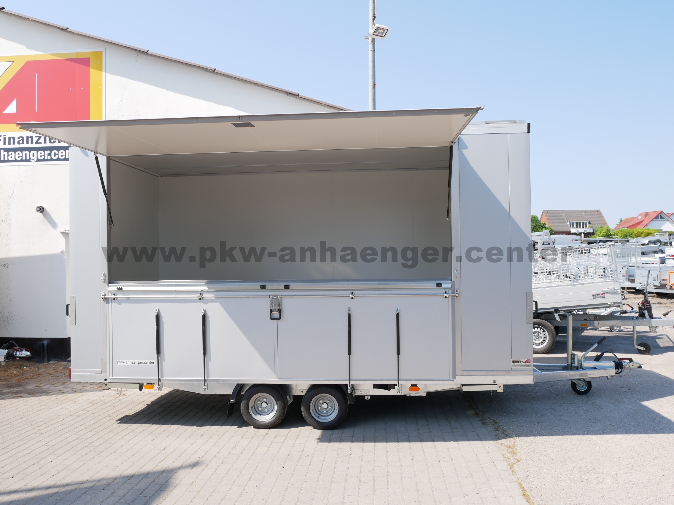 aVE-Promotion-449-10