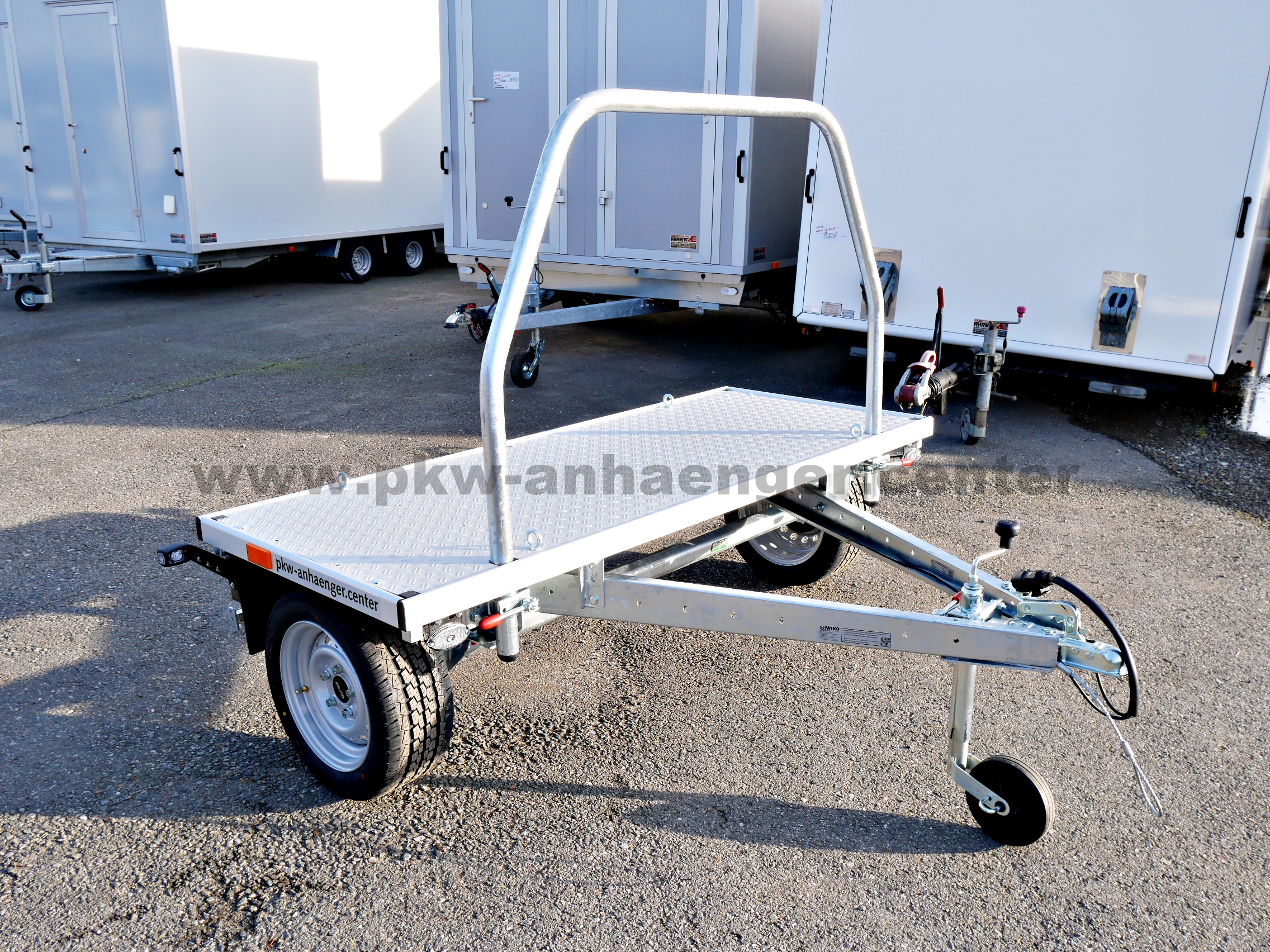 aWheely-Wohnmobil-Anh-nger-Fahhrad-Roller-1 Wheely 750kg 80x200cm Fahrradanhänger Motorradanhänger Rolleranhänger Wohnmobil