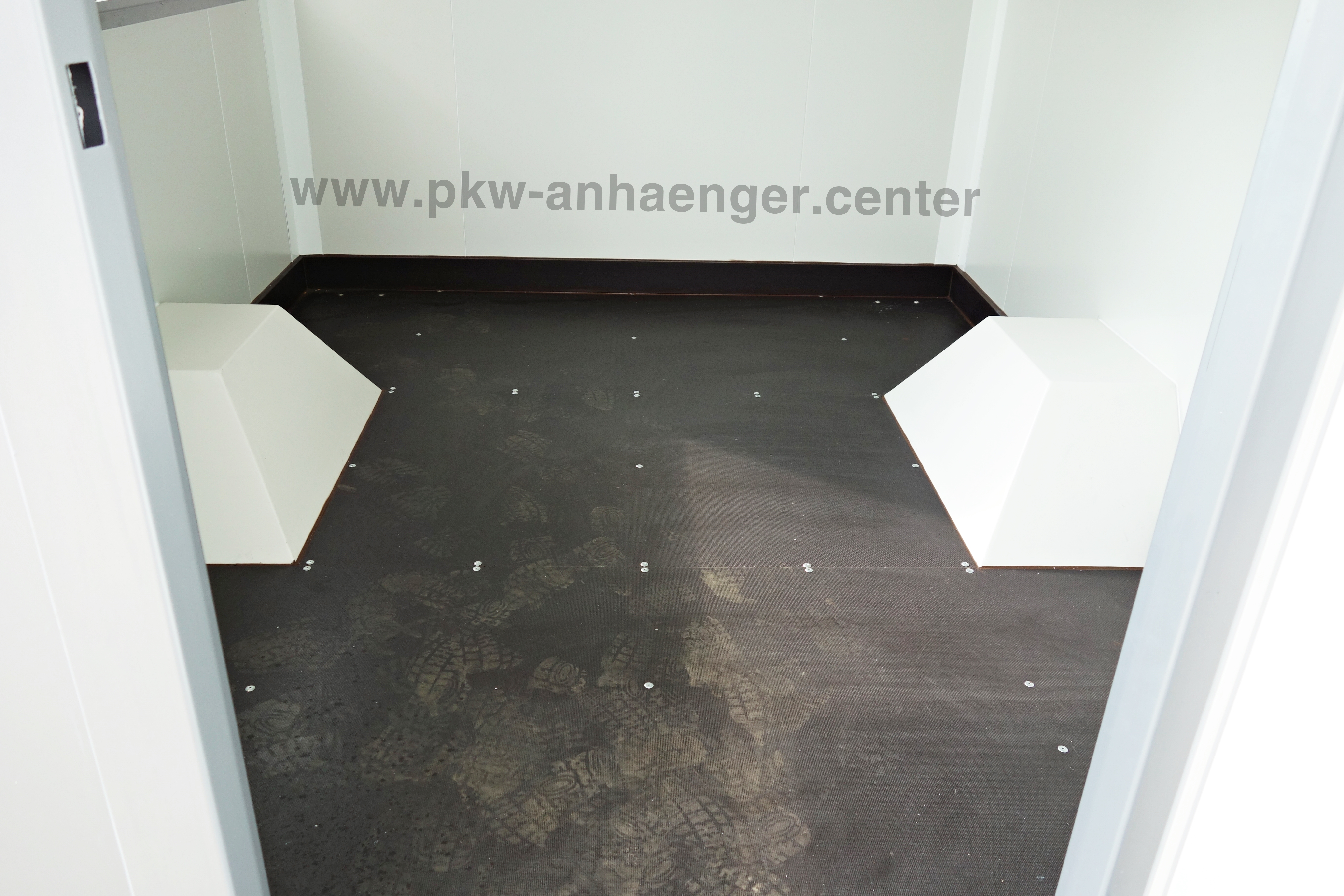 a-VE-1300-250x200x230-12-w