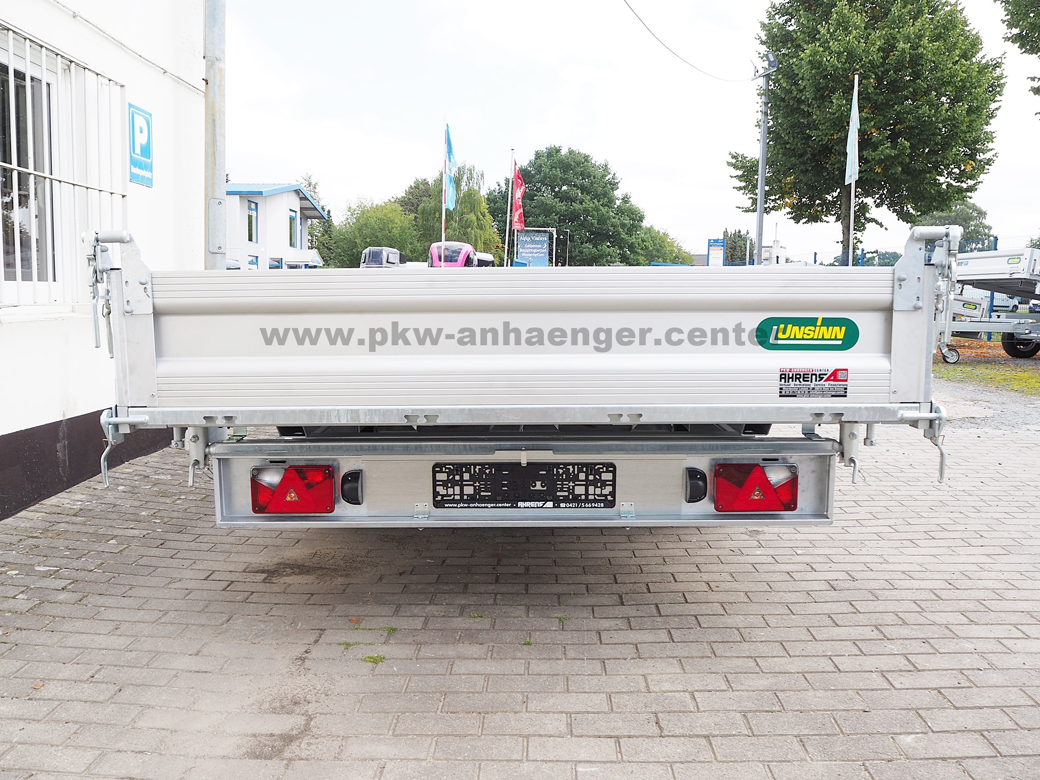 a-UN-3500-426x204x35cm-UDK-4