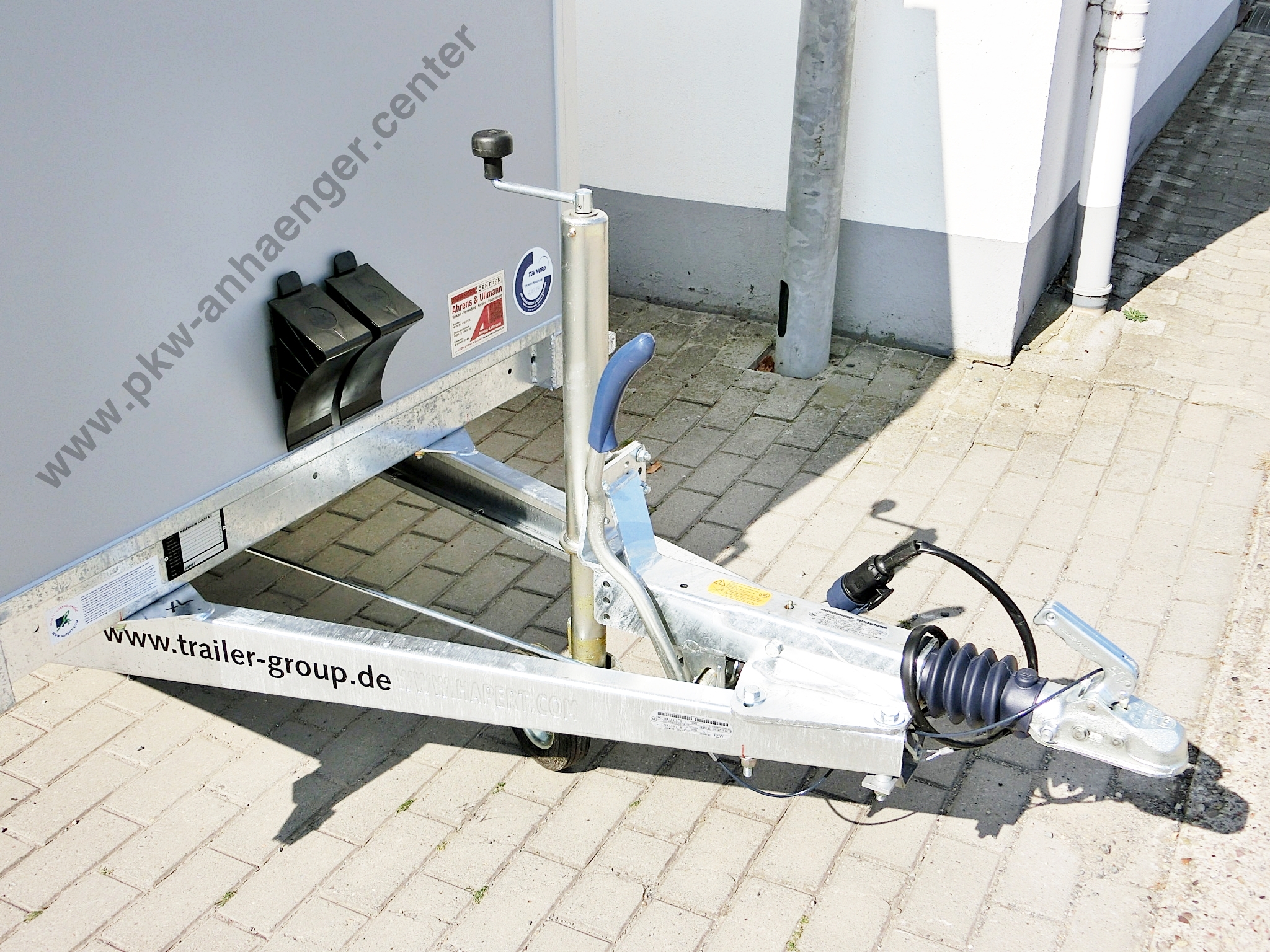 a-HA-1350-250x130x150-grau-3