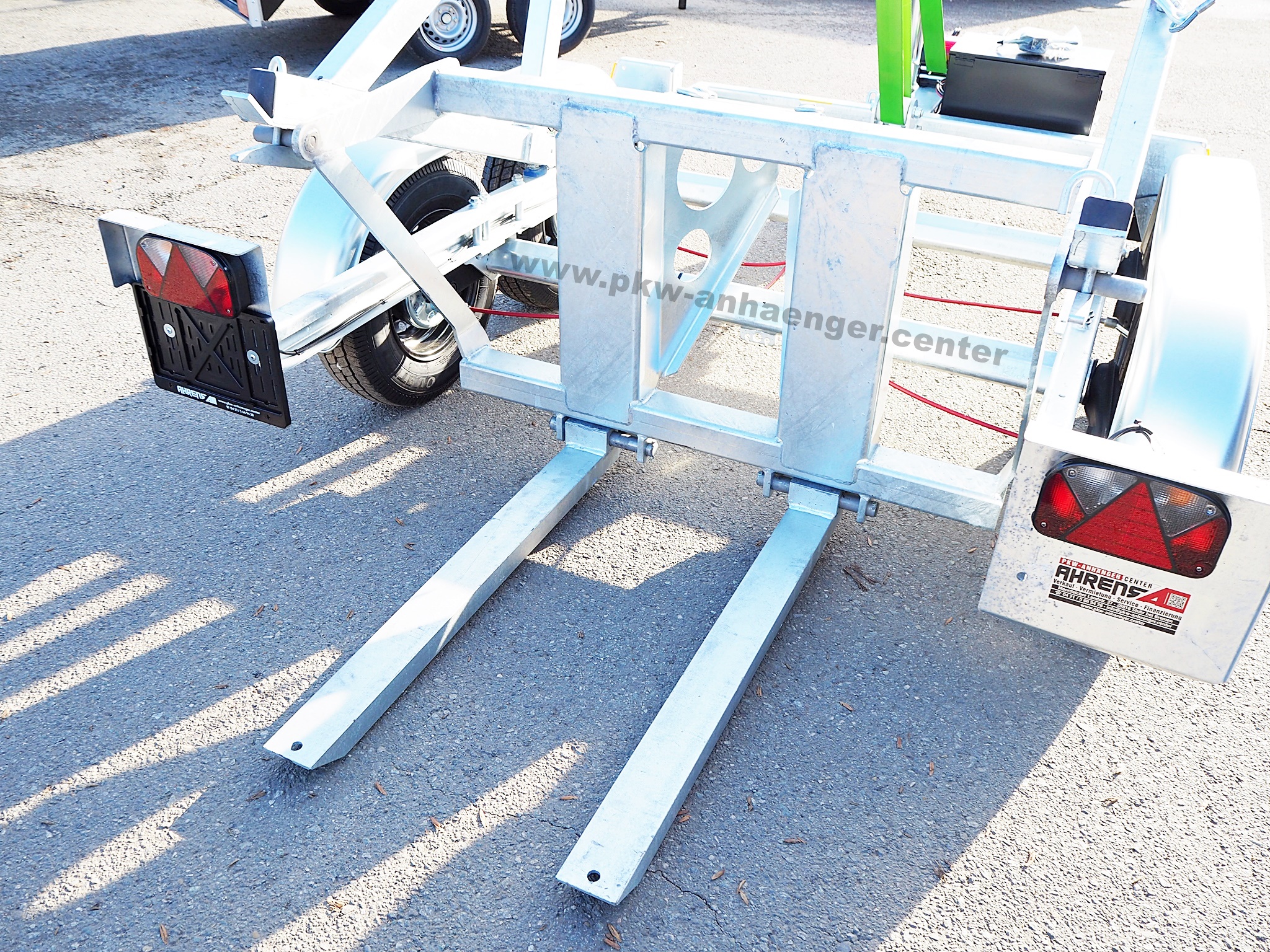 a-Foxx-Absetzcontaineranh-nger-Palettengabel-6 Palettengabel für FOXX Absetzanhänger