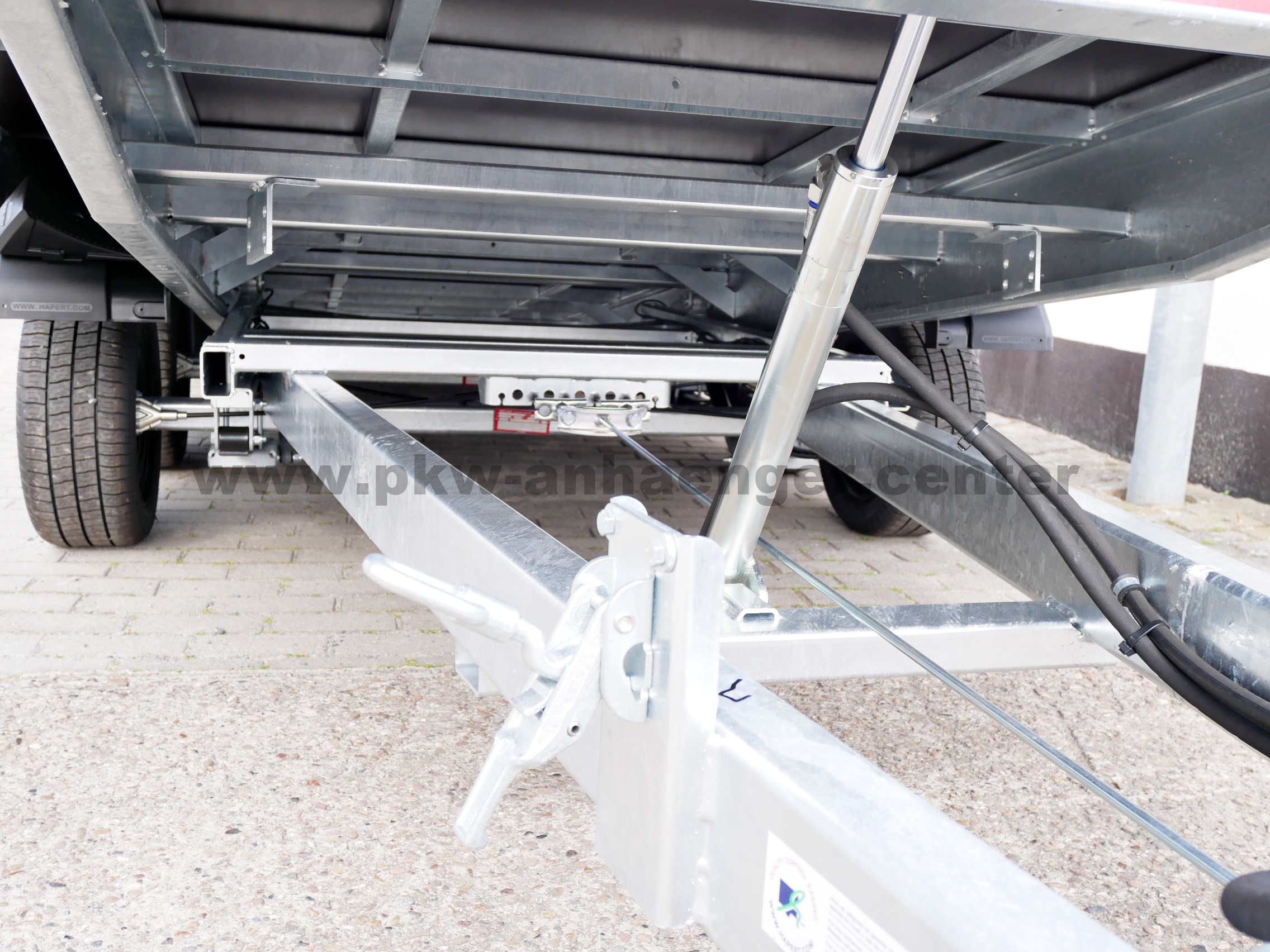 aHA-3500-455x200x30-Indigo-HT-10 Hapert INDIGO HT3 3500kg 505x220x30cm Maschienentransporter ankippbar Tridem Parabel