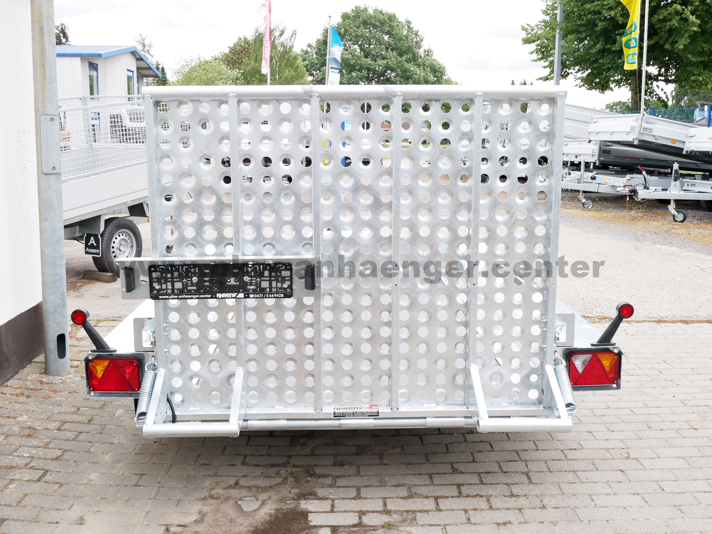 aTE-2700-300x150-Builder-4