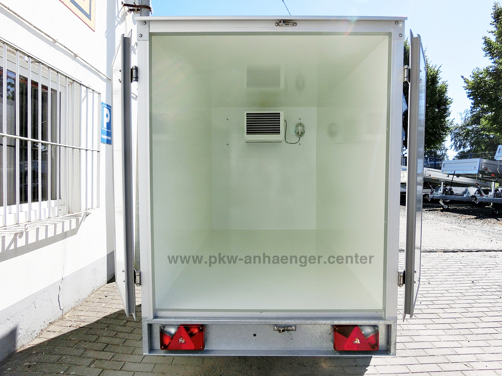 a-HA-1350-246x125x145-K-hl-6