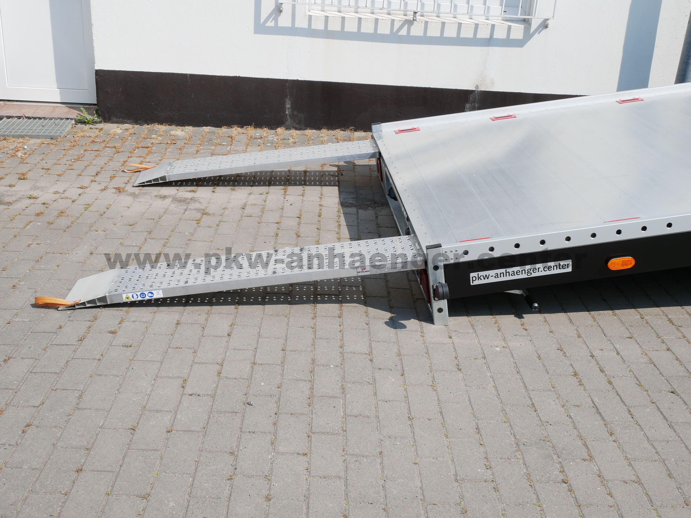 aVE-3500-560x209-Jumbo-Light-E-Wind-Tridem-mit-Aluf-15