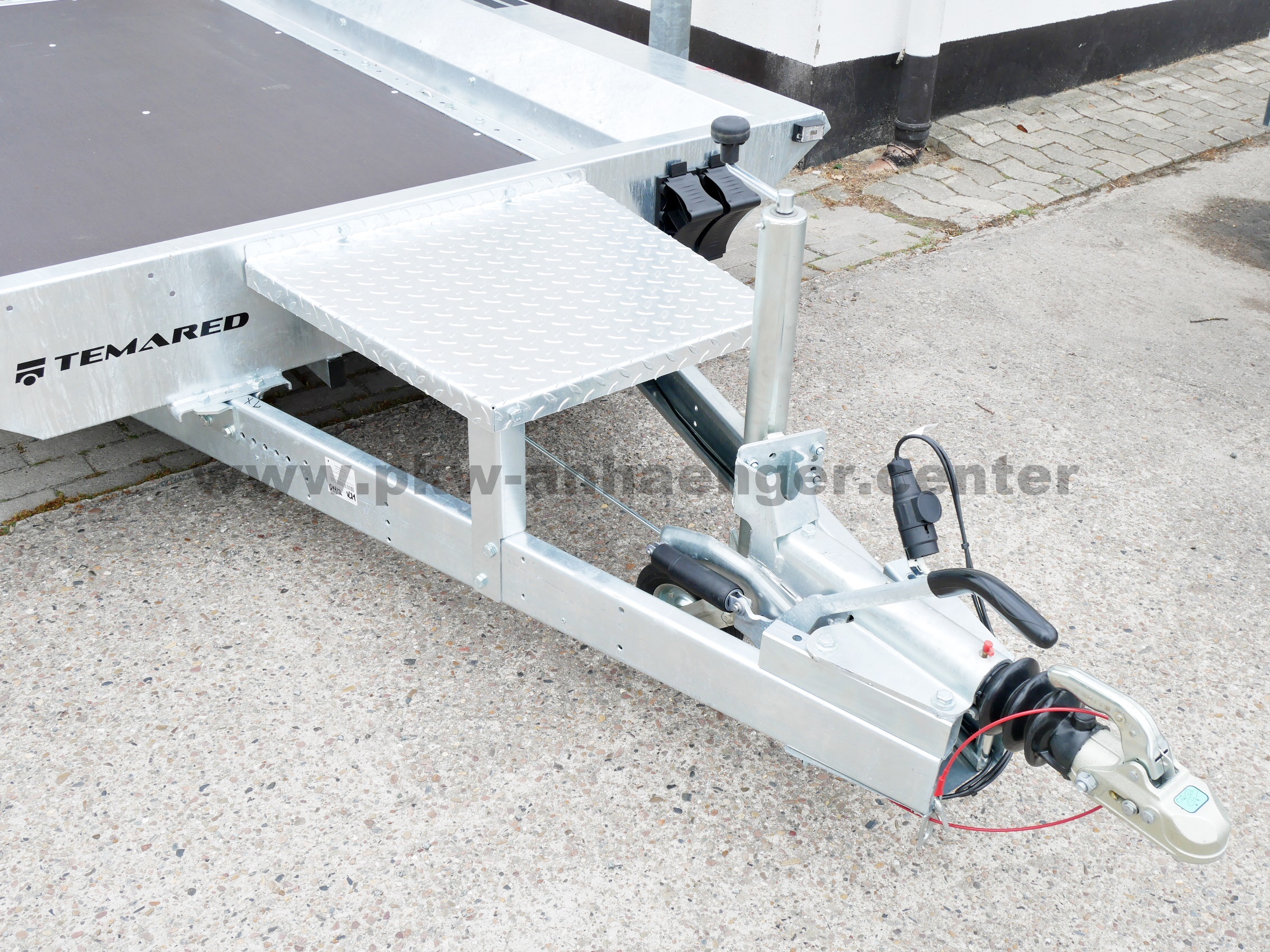 aTE-2700-300x150-Builder-11